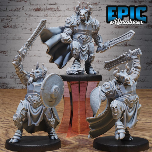 Minotaur paladin miniature - paladin,