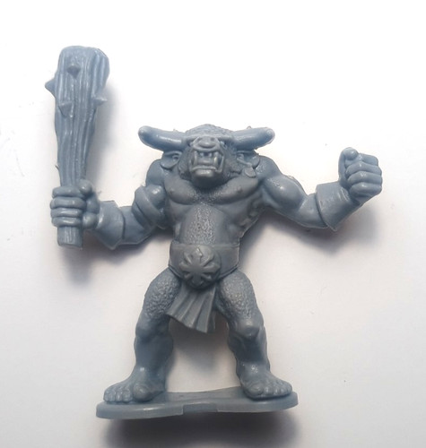 Warhammer quest minotaur with - warhammer,